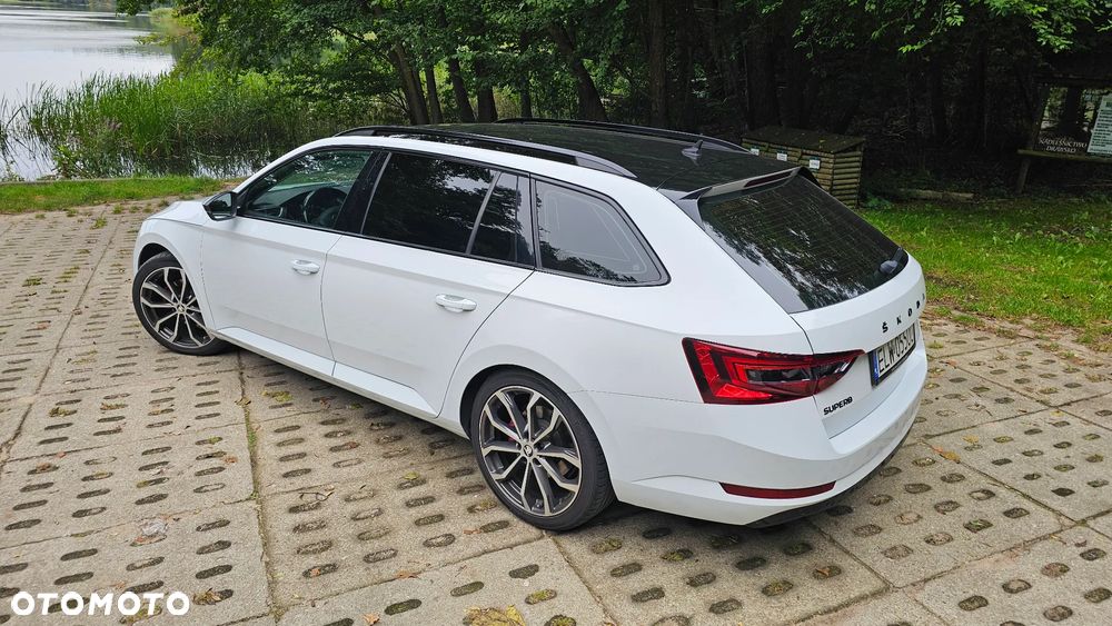 Skoda Superb 2.0 TDI DSG Premium Edition - 13