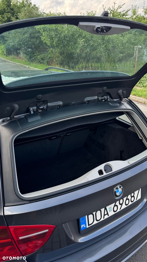 BMW Seria 3 320d - 16