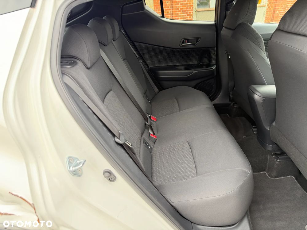 Toyota C-HR 1.2 Turbo Style - 25