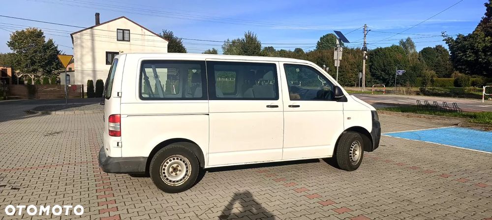 Volkswagen Transporter - 2