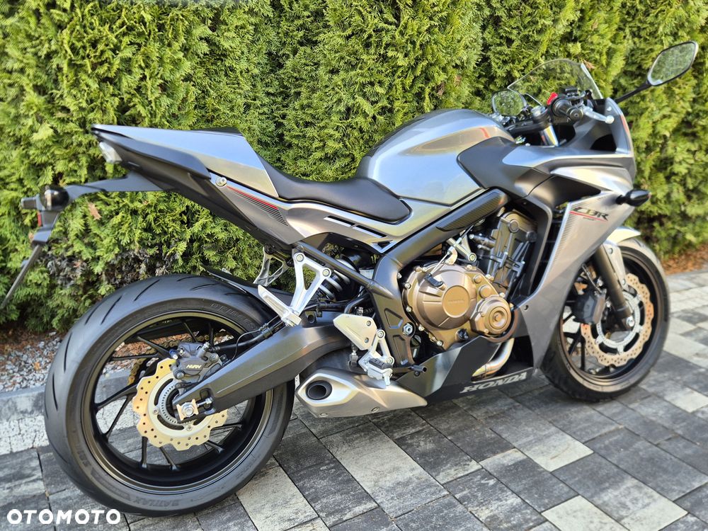 Honda CBR - 4