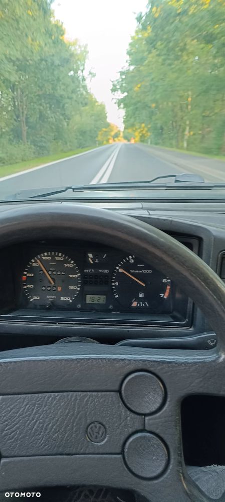 Volkswagen Scirocco 1.6 GT - 9