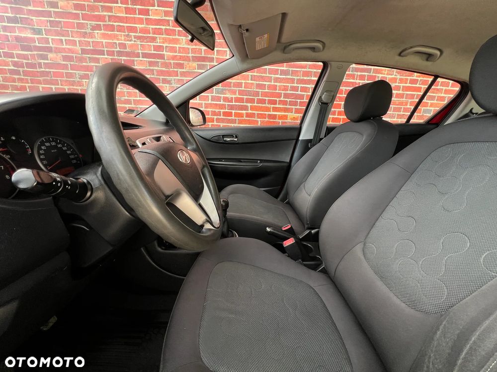 Hyundai i20 - 12