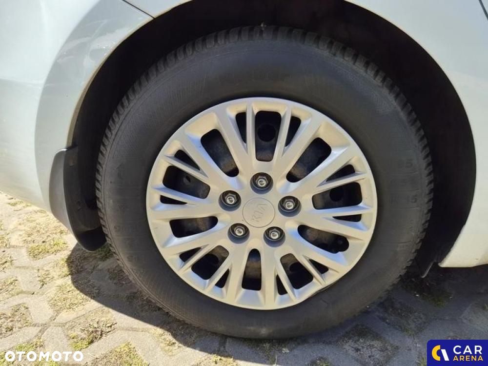 Kia Ceed - 15
