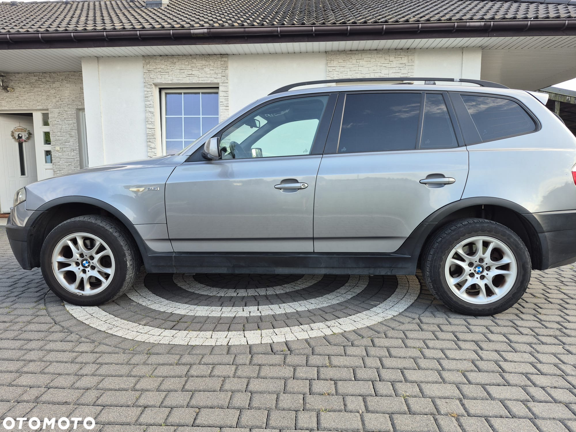 BMW X3 2.5i - 20