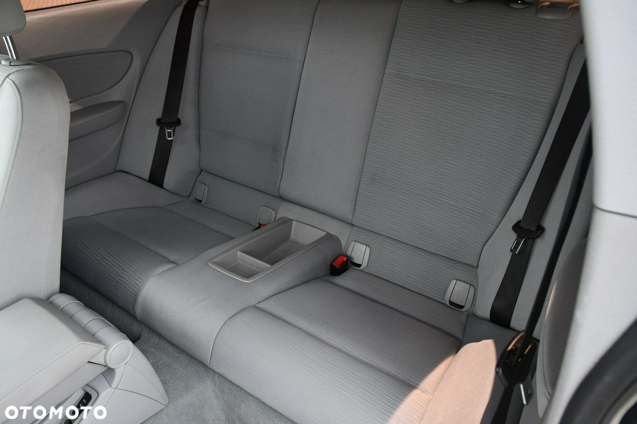 BMW Seria 1 - 17