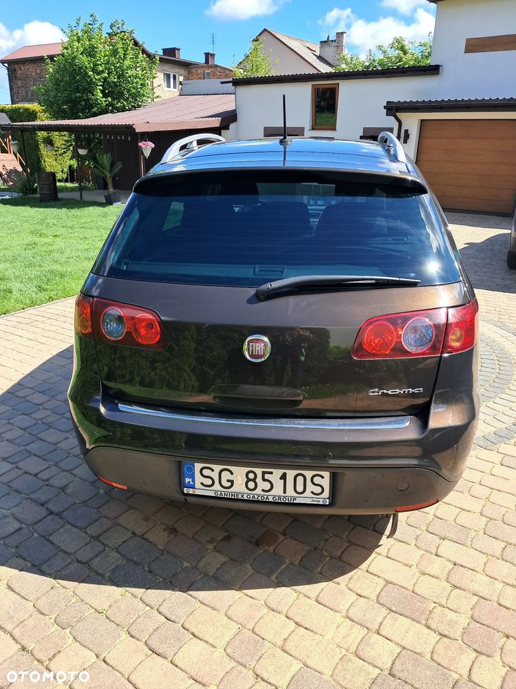Fiat Croma 1.9 Multijet 8V DPF Emotion - 4