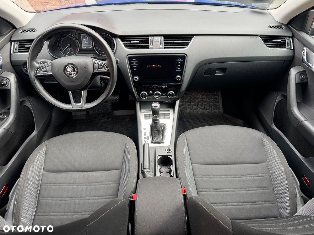 Skoda Octavia 2.0 TDI Ambition DSG - 11