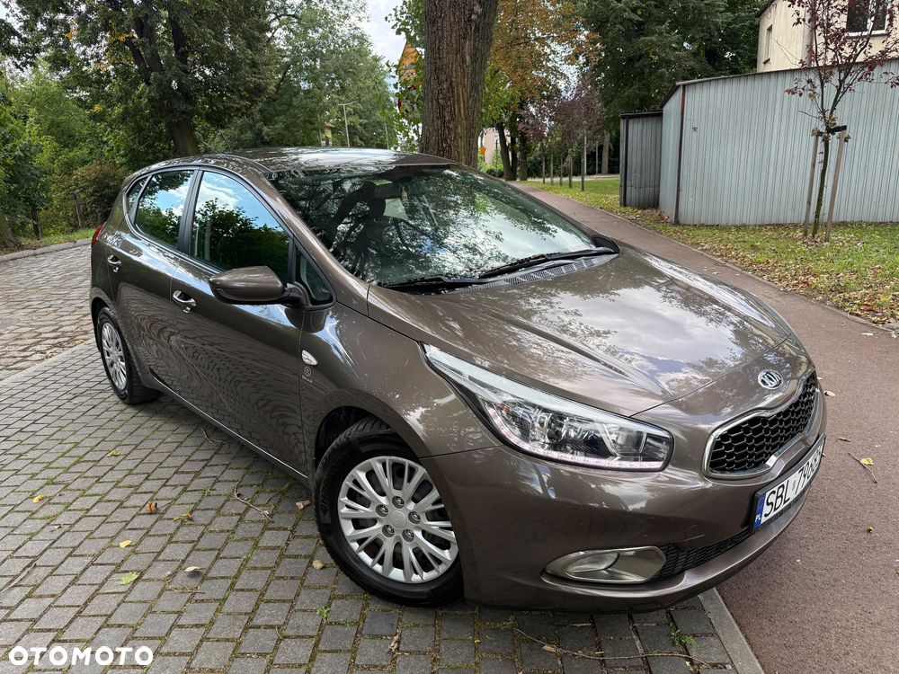 Kia Ceed 1.6 GDI Edition 7 - 12