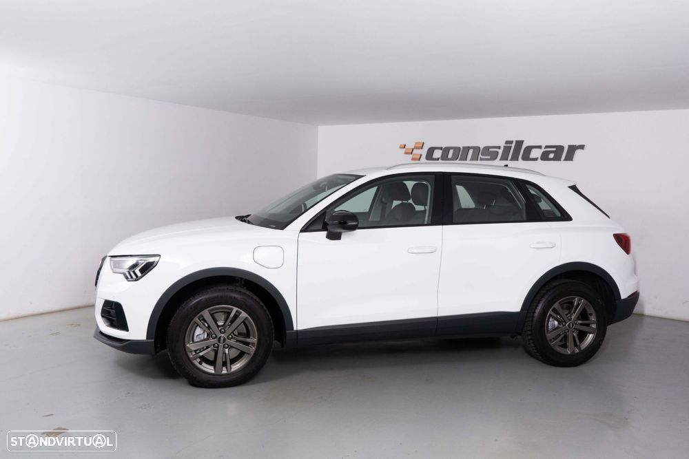 Audi Q3 45 TFSIe S tronic - 6