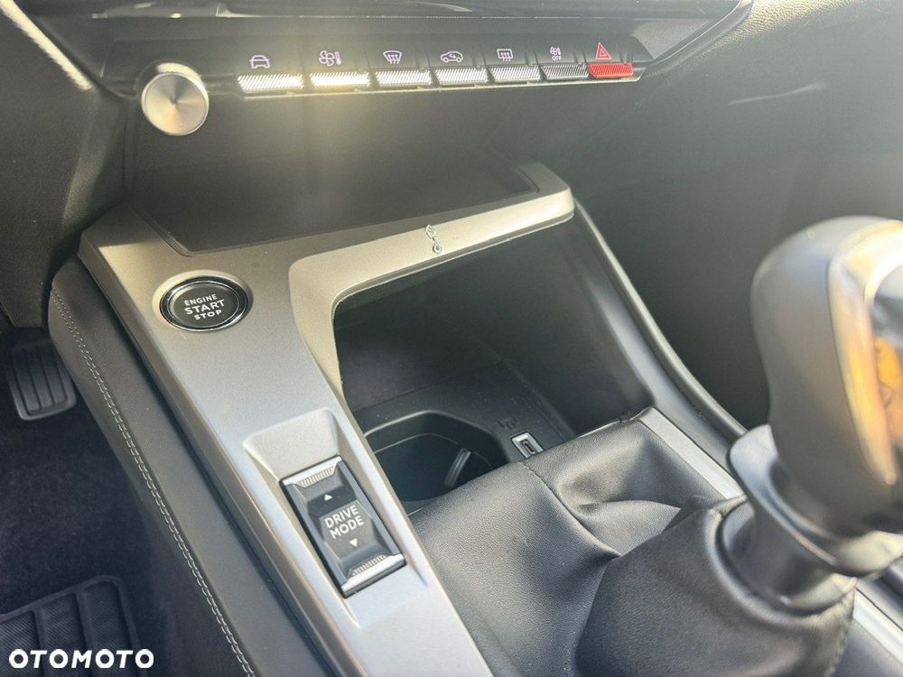 Peugeot 308 - 17