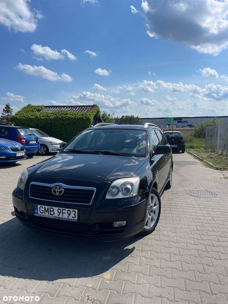 Toyota Avensis - 6