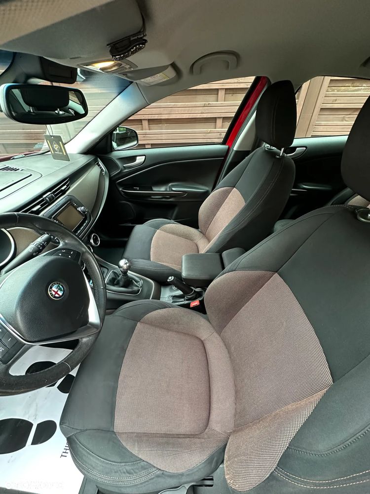 Alfa Romeo Giulietta 1.4 TB Distinctive - 11