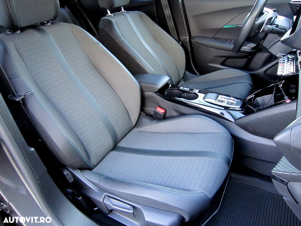 Peugeot 2008 1.5 BlueHDI EAT8 STT Allure Pack - 23