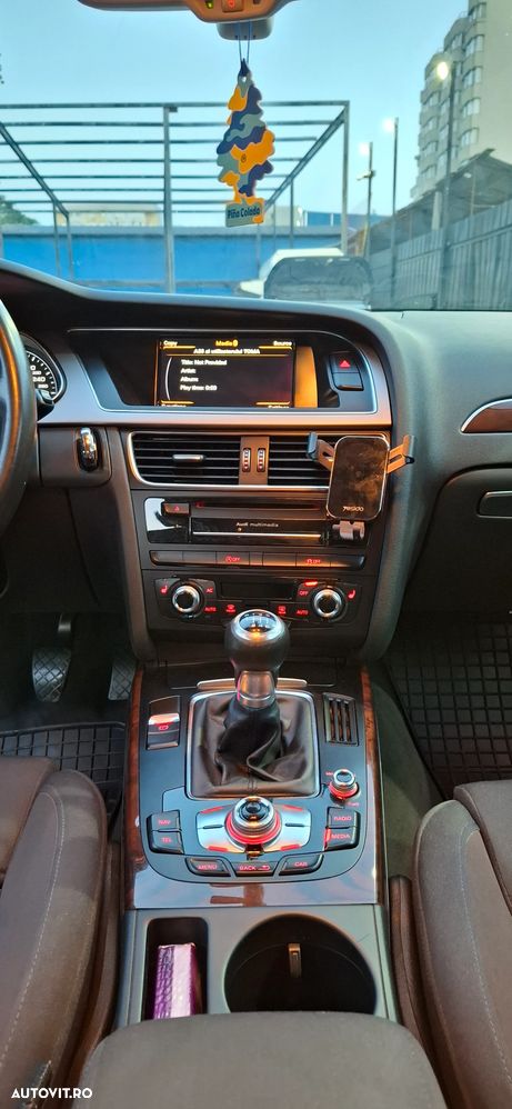 Audi A4 Limuzina - 6