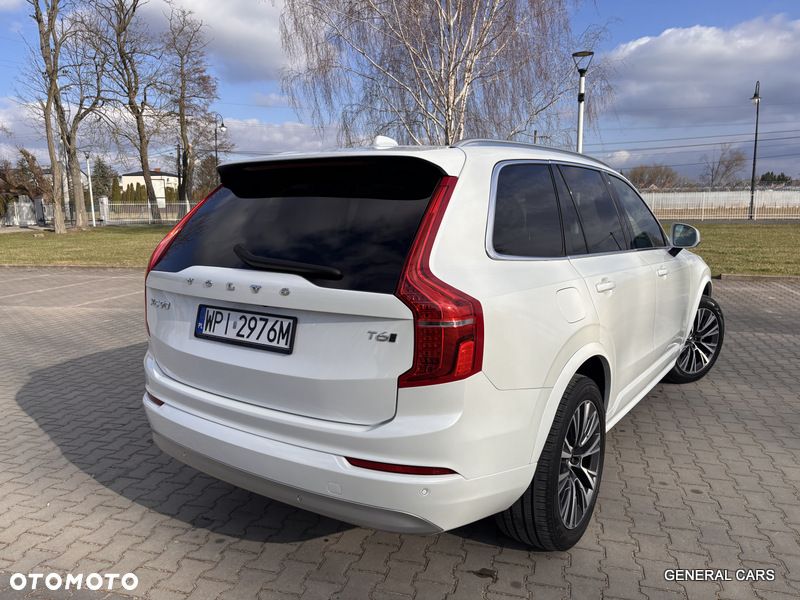 Volvo XC 90 T6 AWD Momentum 7os - 11