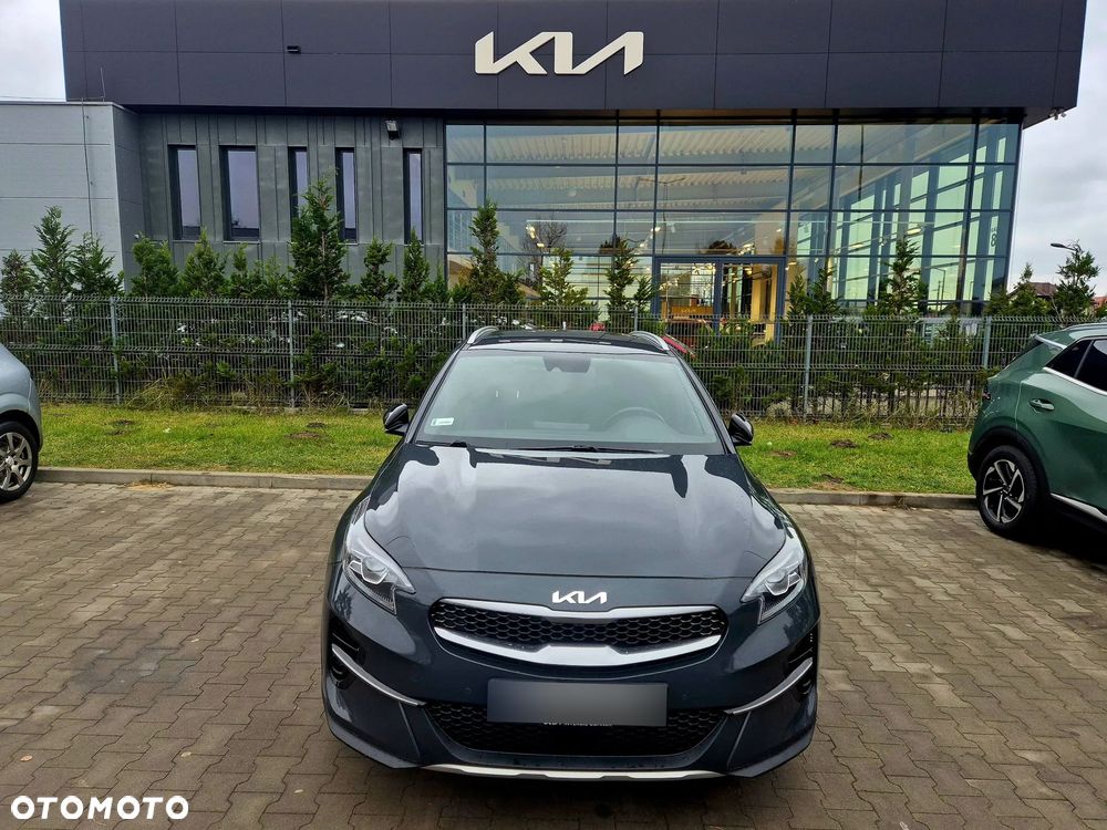 Kia XCeed 1.5 T-GDI Prestige Line DCT - 3