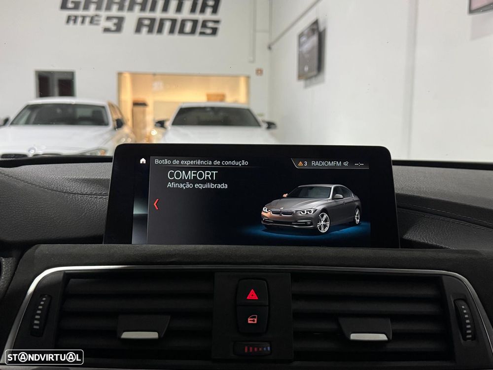 BMW 330 e iPerformance Pack M - 36