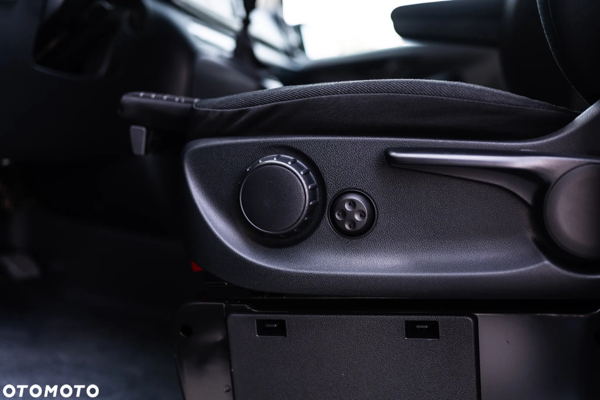 Mercedes-Benz Vito - 23