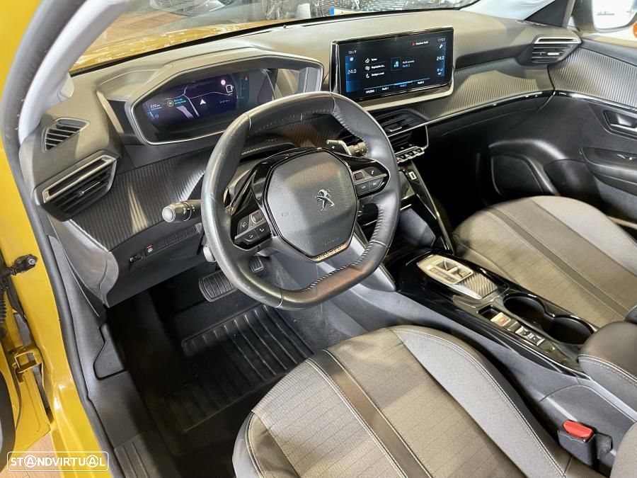 Peugeot 208 1.2 PureTech Allure Pack EAT8 - 9