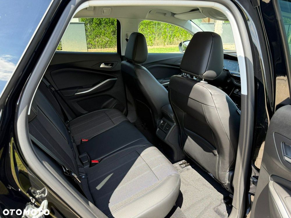 Opel Grandland 1.5 D Automatik Enjoy - 12