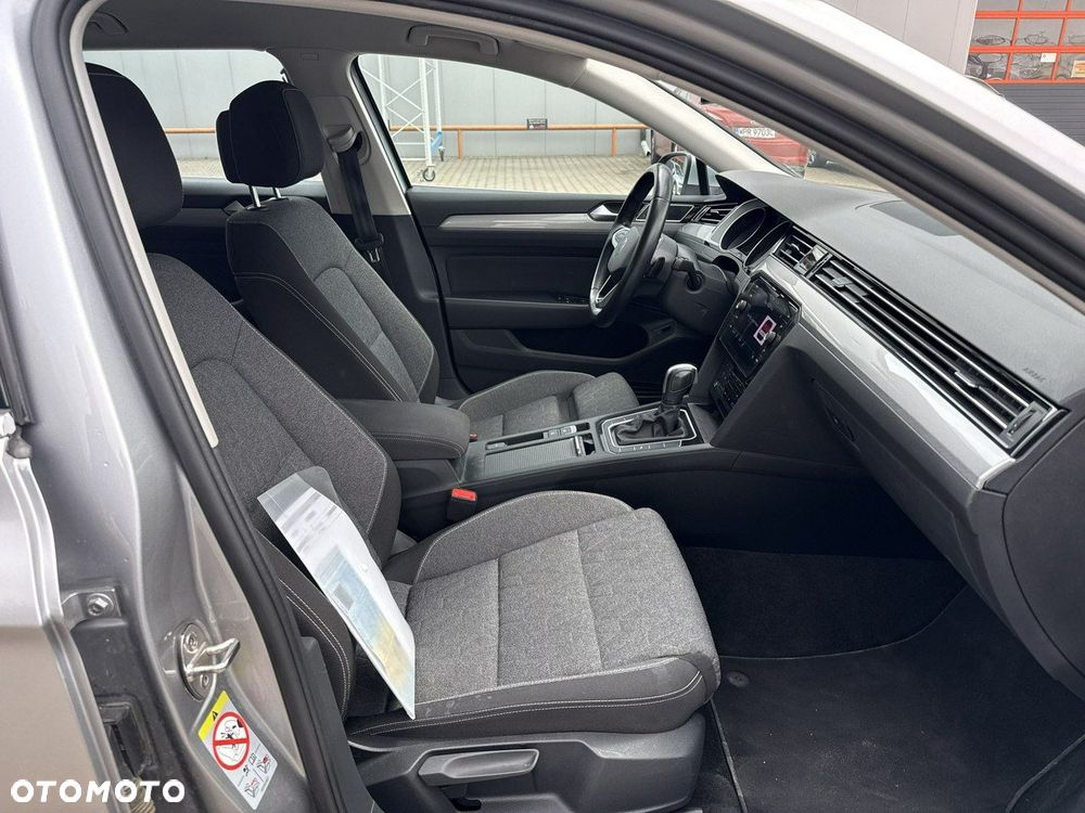 Volkswagen Passat 1.5 TSI EVO Business DSG - 20