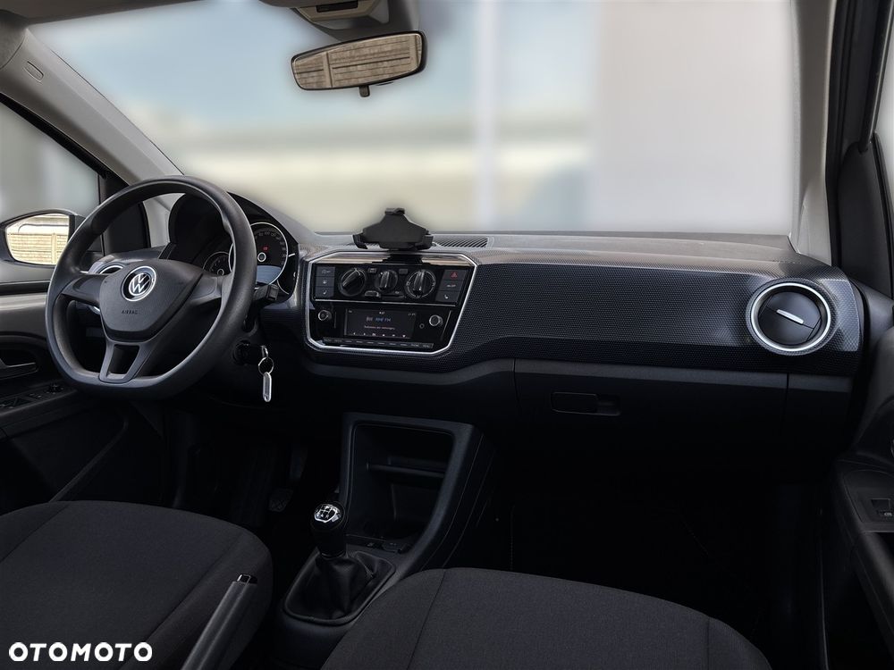Volkswagen up! - 17