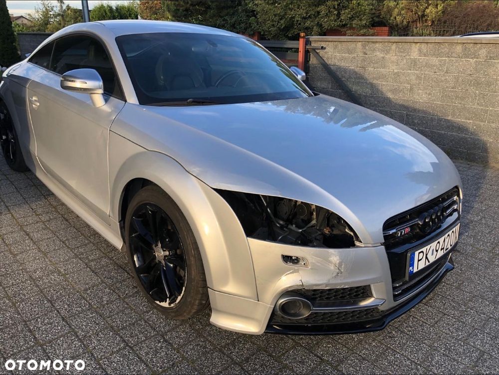 Audi TT S Coupé - 16