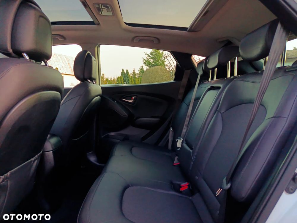 Hyundai ix35 1.7 CRDi Premium 2WD - 18