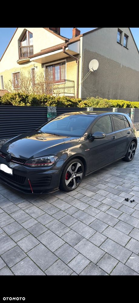 Volkswagen Golf 2.0 TSI BMT GTI DSG - 2