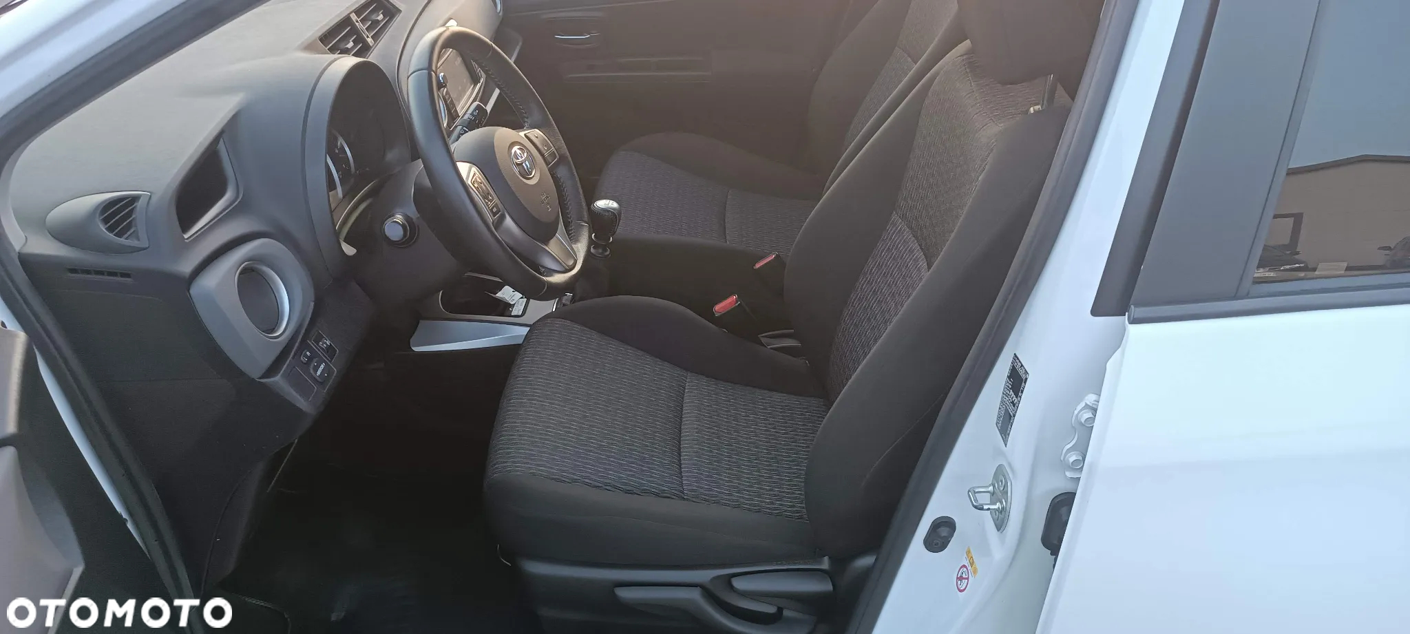 Toyota Yaris - 21