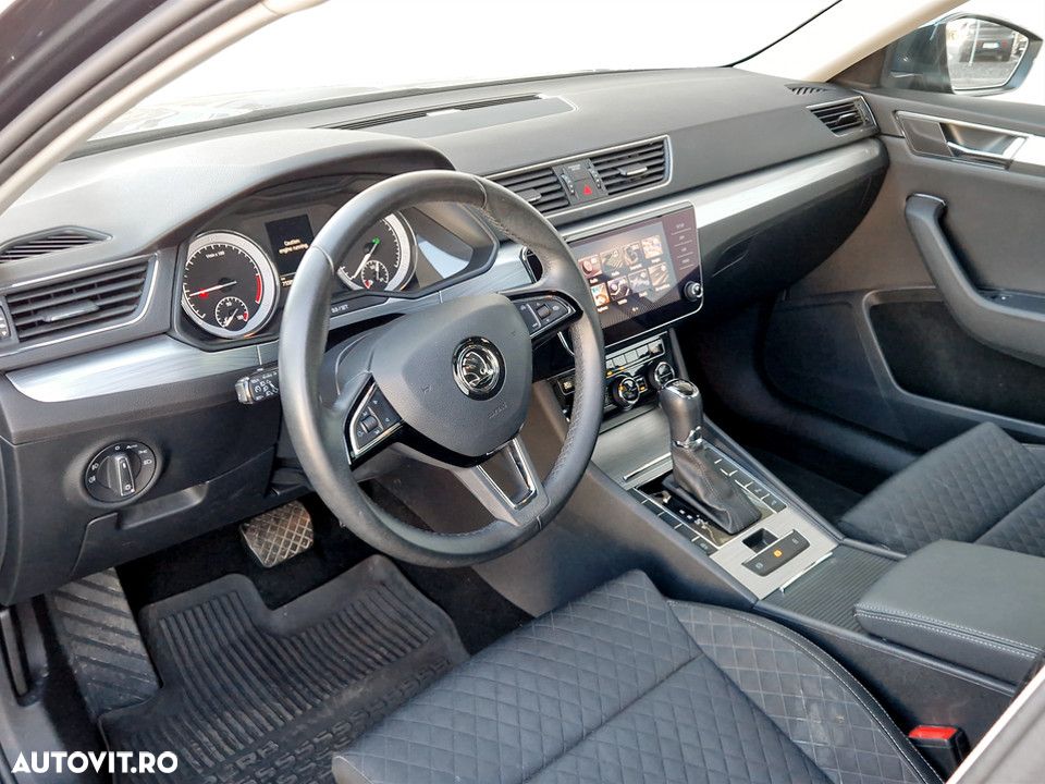 Skoda Superb 2.0 TDI DSG Ambition - 18