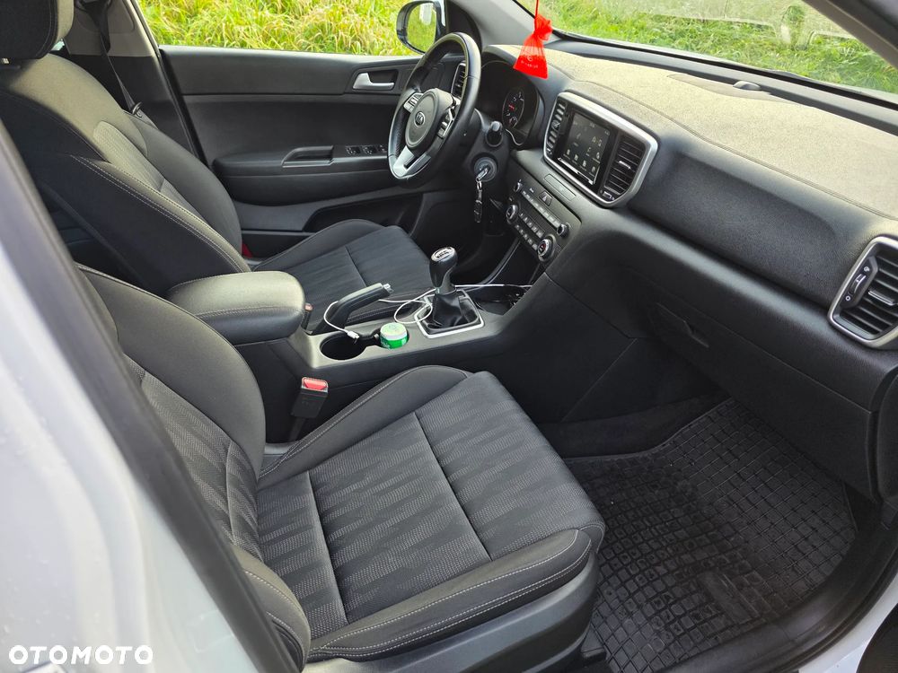 Kia Sportage - 8