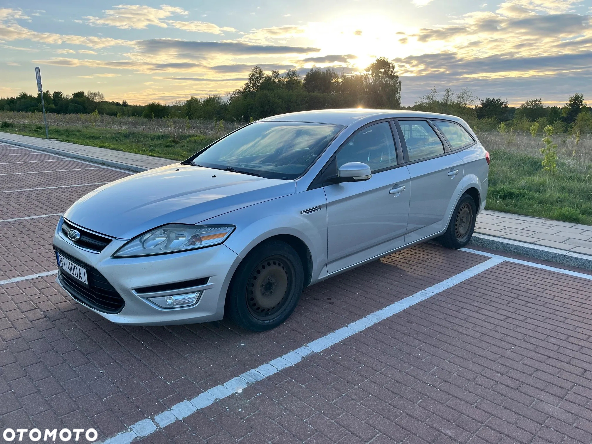 Ford Mondeo 2.0 TDCi Ambiente - 3
