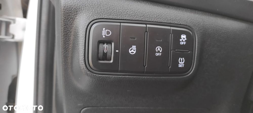 Hyundai i20 1.2 Modern - 16