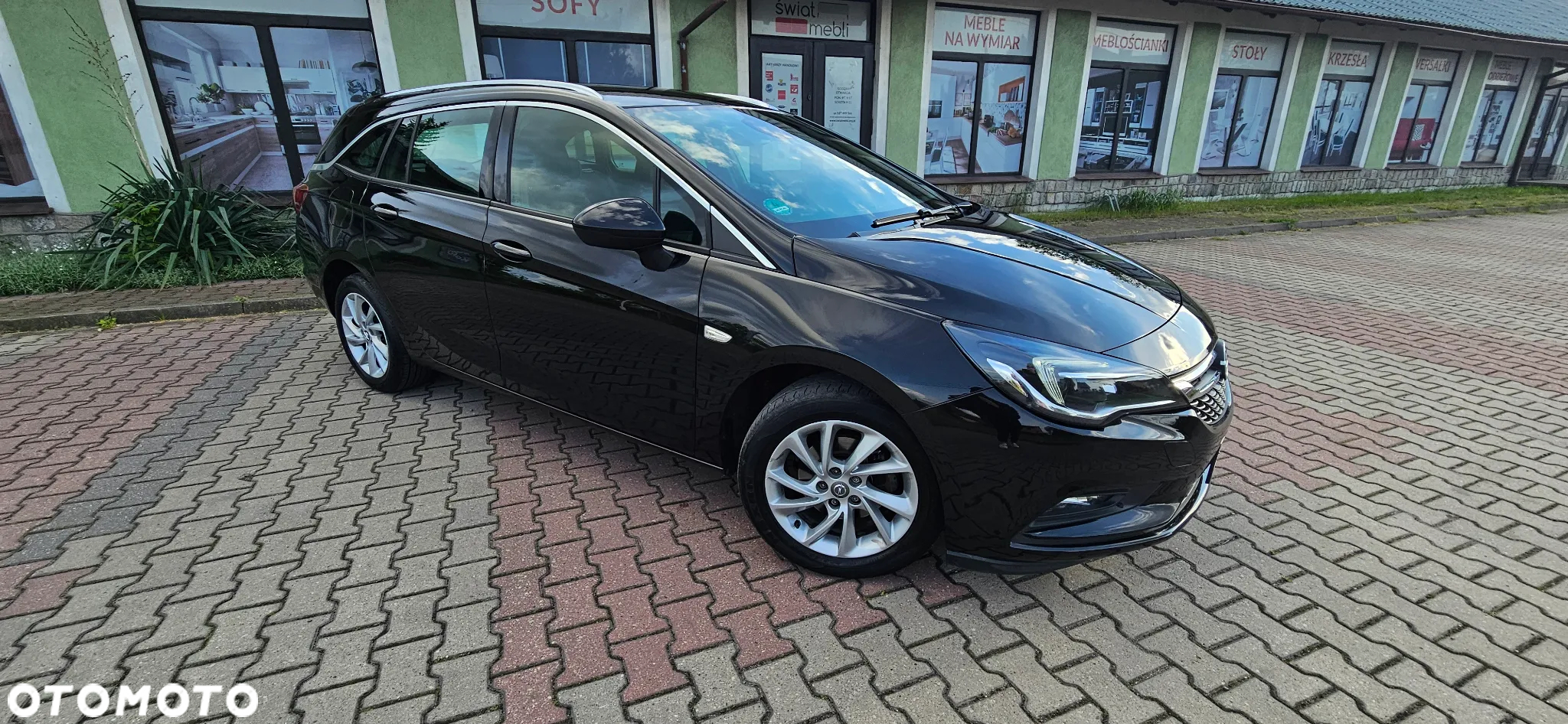 Opel Astra 1.4 Turbo Innovation - 11