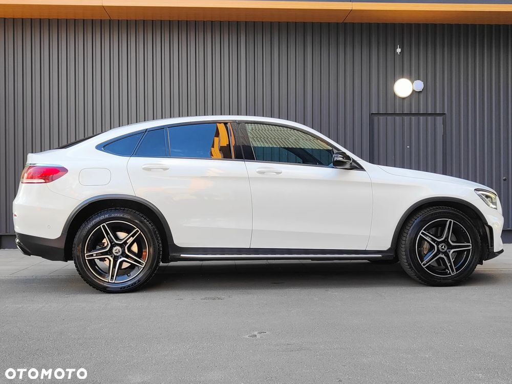 Mercedes-Benz GLC 220 d 4Matic 9G-TRONIC AMG Line - 9