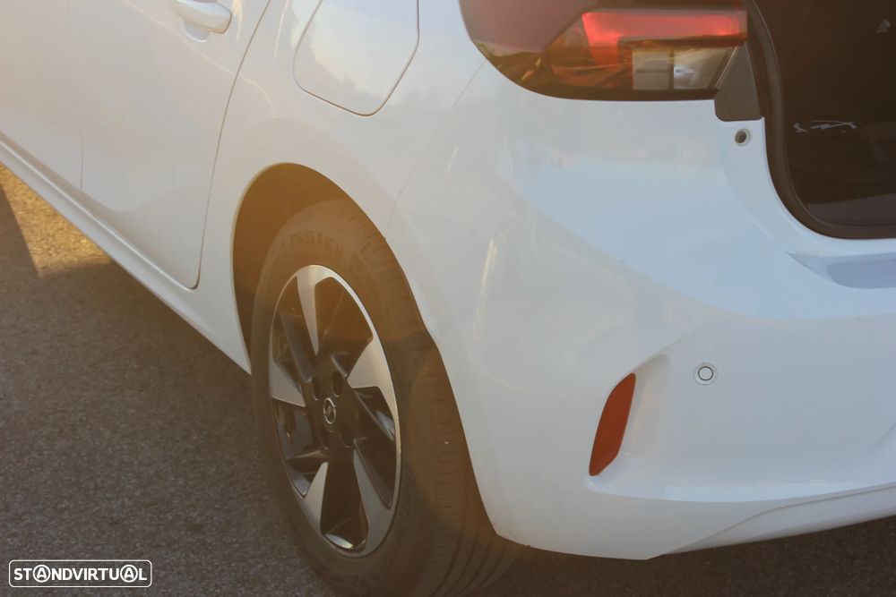 Opel Corsa-e Elegance - 3