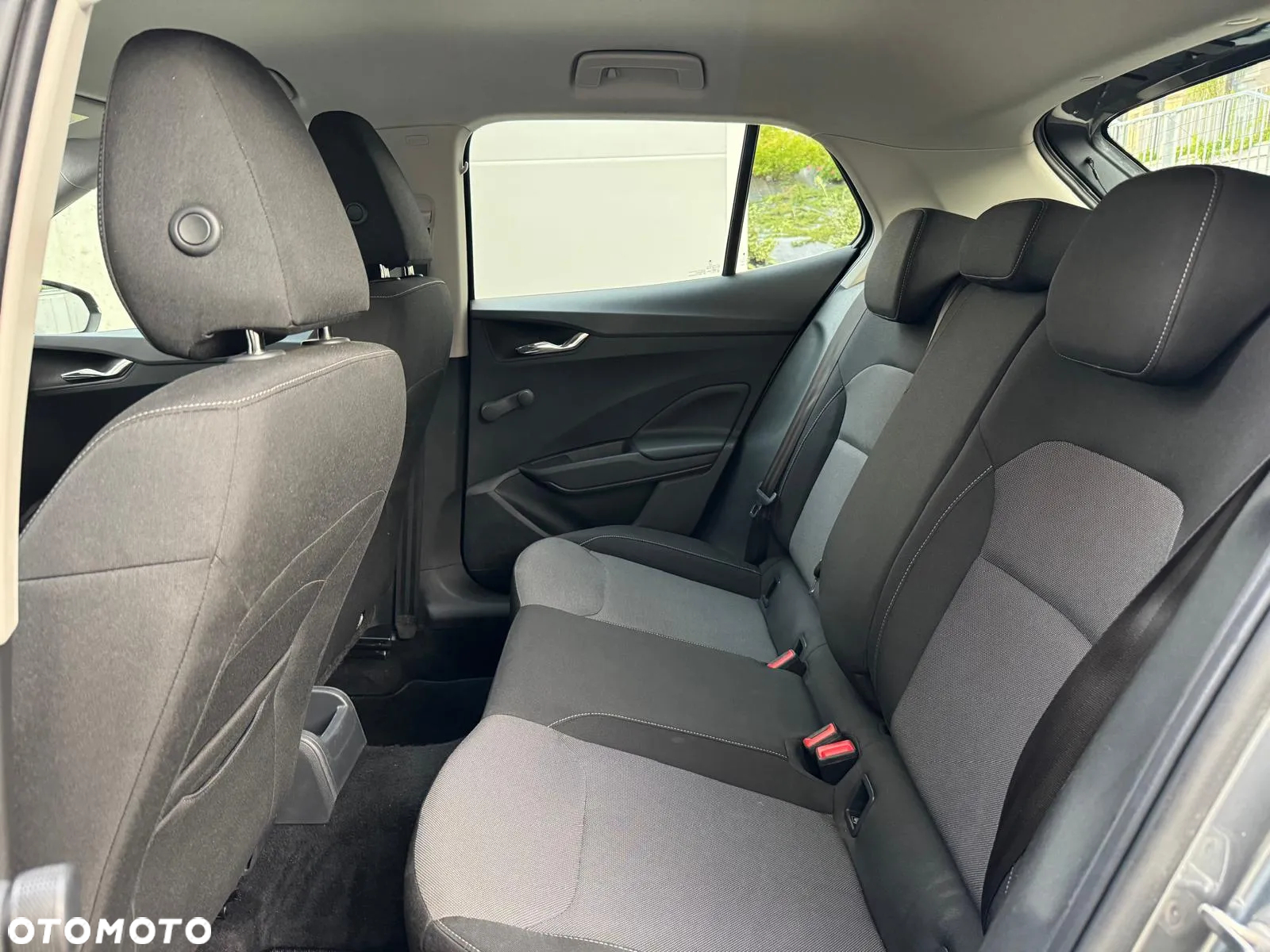 Skoda Fabia 1.0 Ambition - 12
