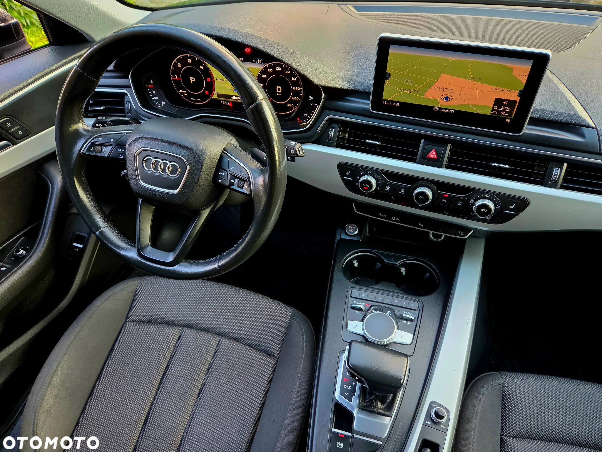 Audi A4 2.0 TDI S tronic - 8