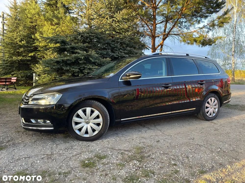 Volkswagen Passat - 17
