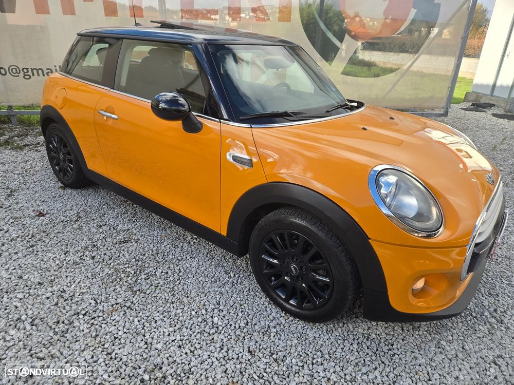 MINI 3 Portas Cooper D Seven