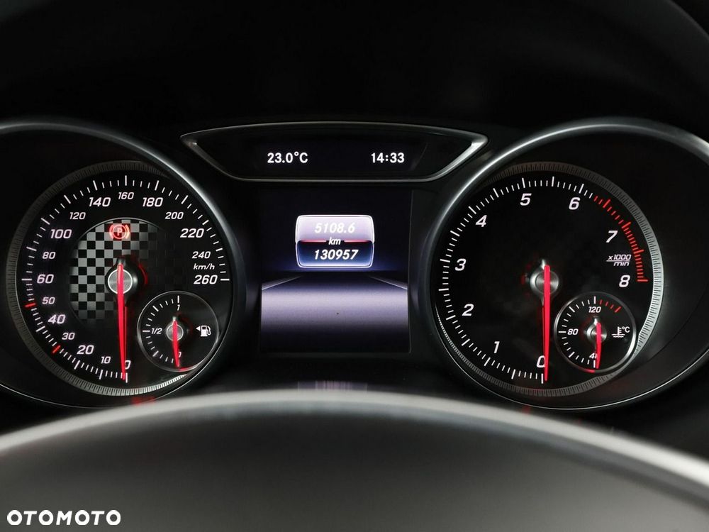 Mercedes-Benz Klasa A 180 (BlueEFFICIENCY) AMG Sport - 23