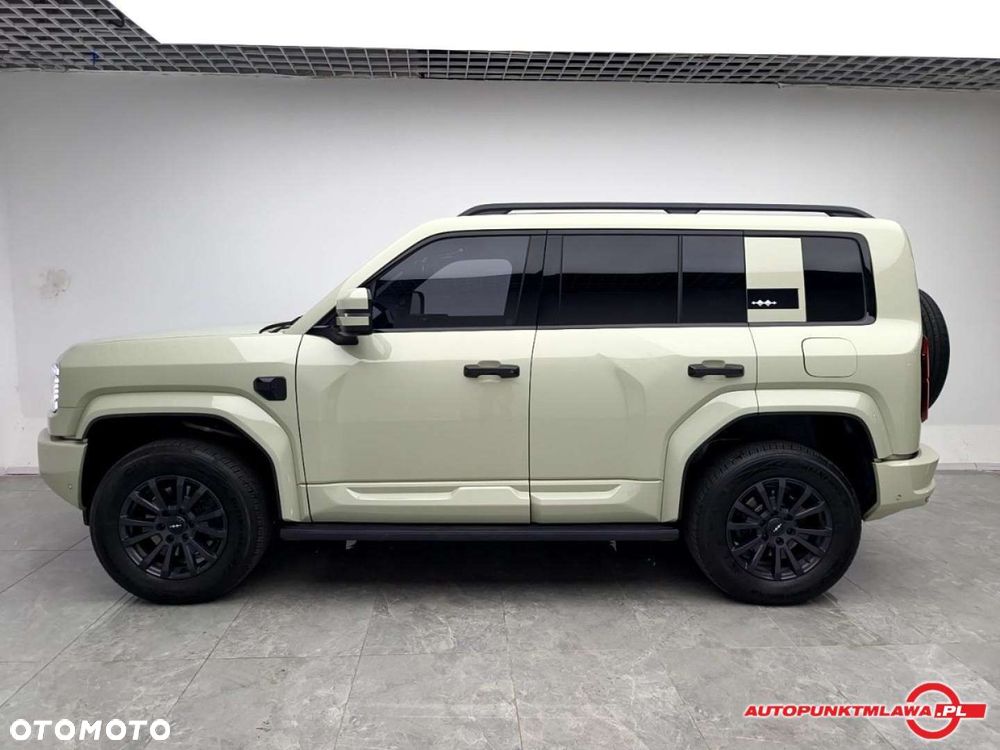 BYD Leopard 5 - 6
