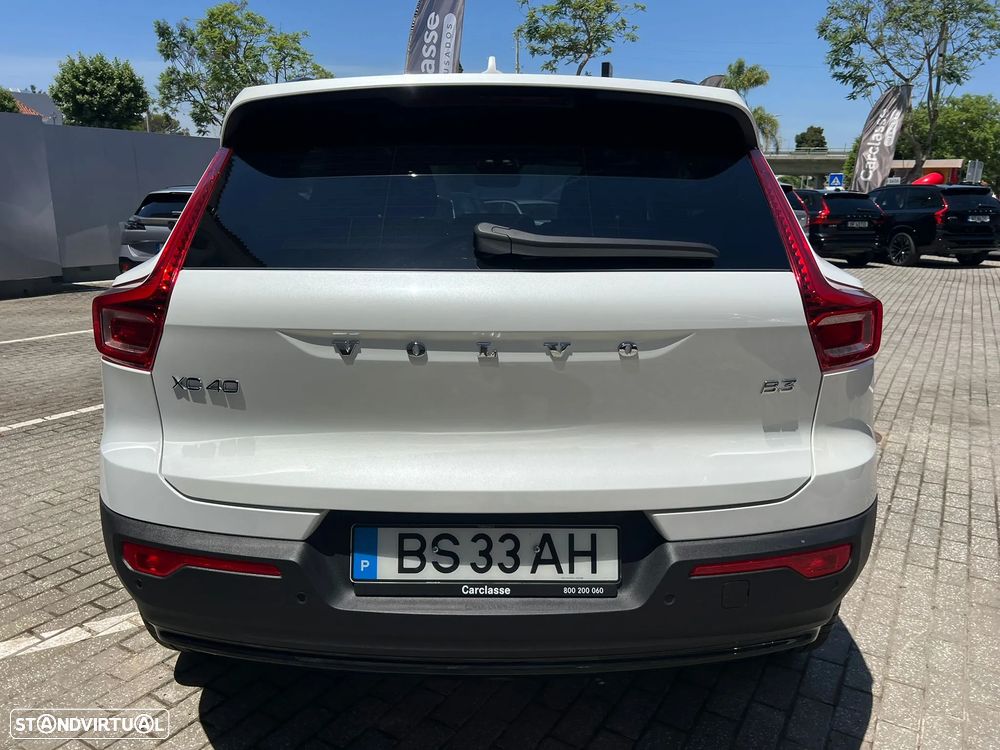 Volvo XC 40 2.0 B3 Plus Dark - 8