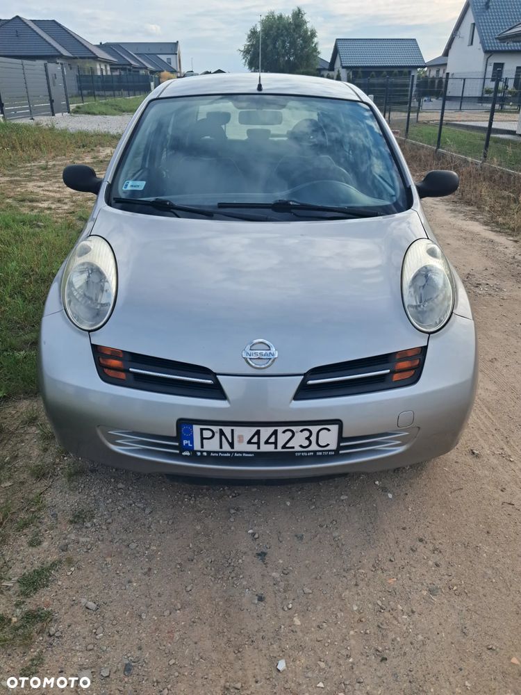 Nissan Micra - 2