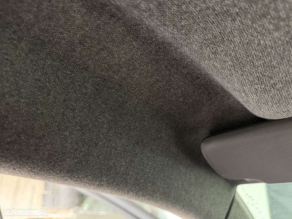 Renault Scénic E-Tech 220 Long Range Techno - 32