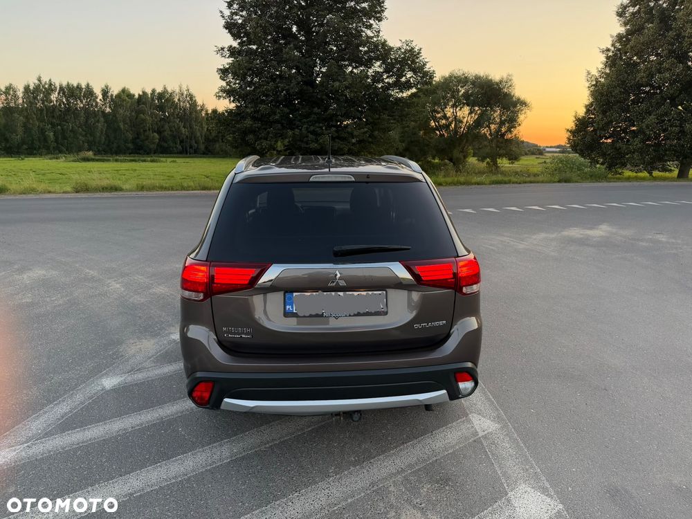 Mitsubishi Outlander 2.0 2WD Active - 8