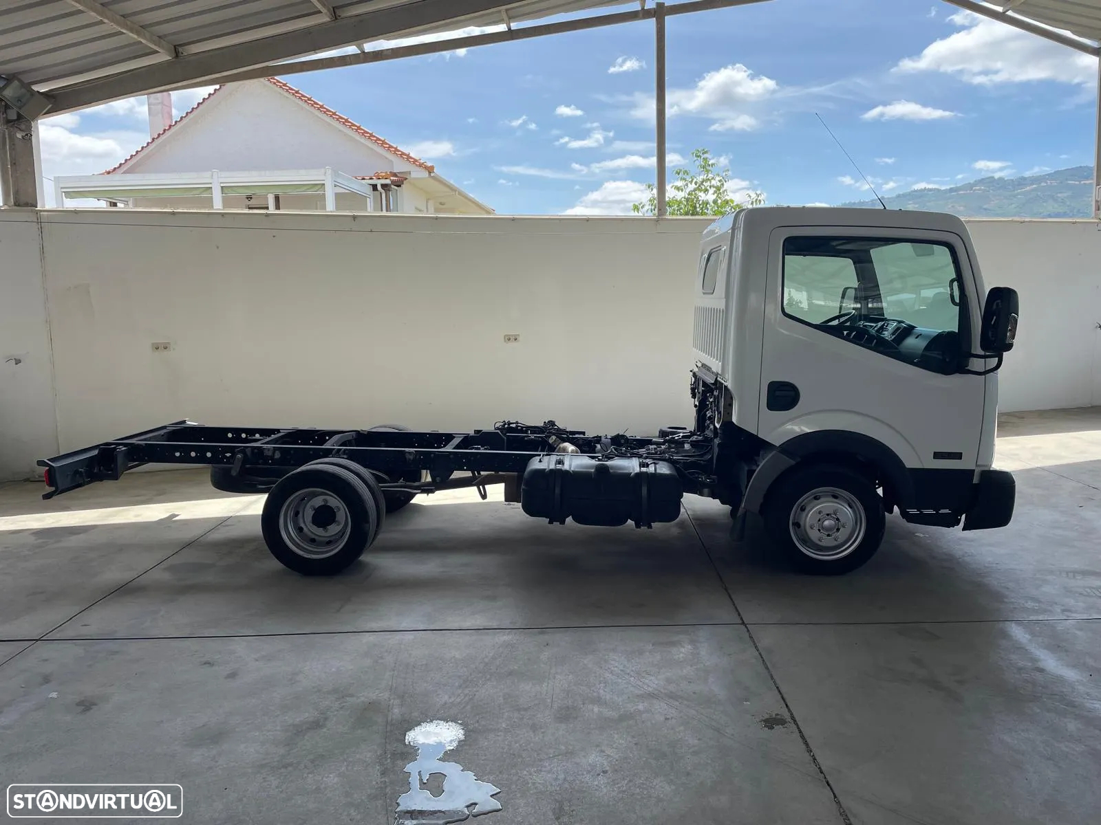 Nissan Cabstar NT400 35.13 3.0 DCI - 6