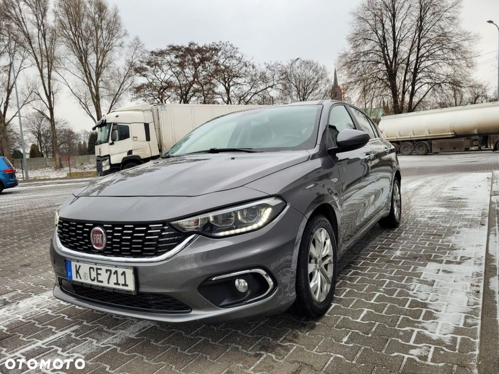 Fiat Tipo 1.4 T-Jet Lounge - 2